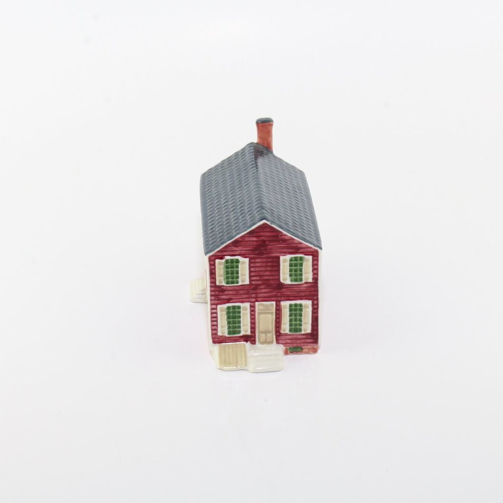 Royal Goedewaagen Delft Miniature